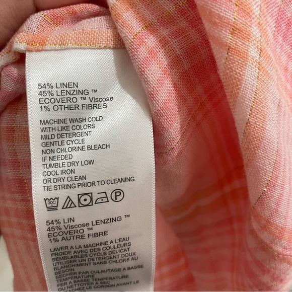 Tommy Bahama Pink and White Blouse - Picture 4 of 4